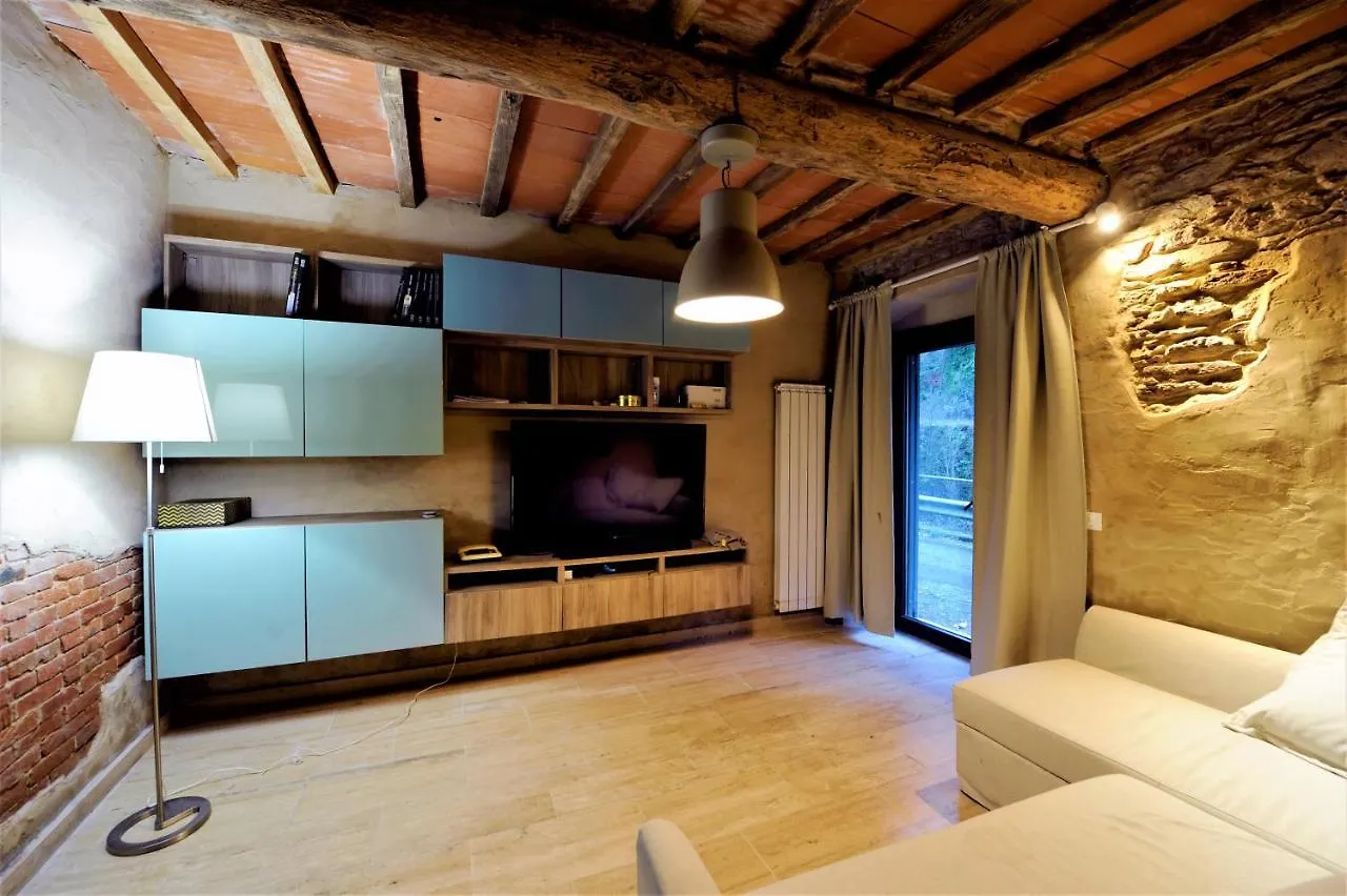 Incantevole Casa Sul Fiume, Relax E Natura Ai Piedi Della Alpi Apuane Massa